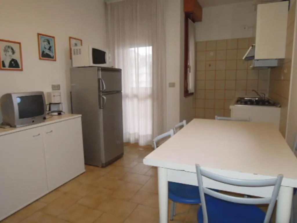 Cozy Two-Bedroom Apartment In A Seafront Building Bibione Italy